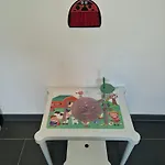 Zentrales City-apartment Mit Garage Und Arbeitsplatz Geeignet Fuer Business Und Familie 아파트 *