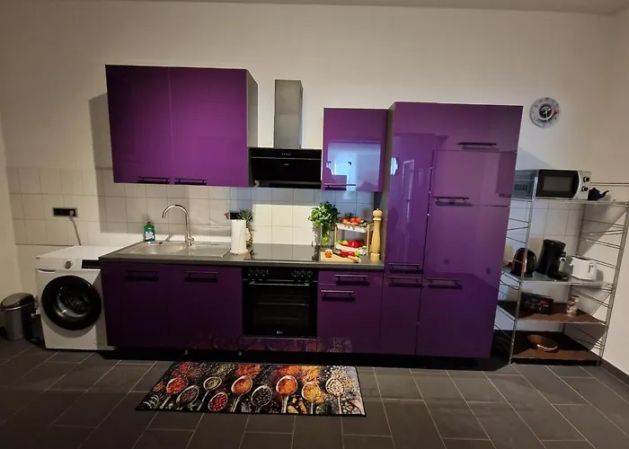 Zentrales City-apartment Mit Garage Und Arbeitsplatz Geeignet Fuer Business Und Familie *