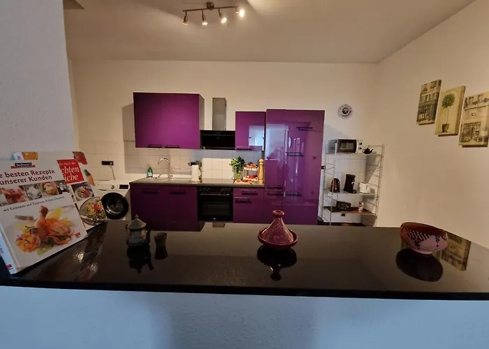 公寓 Zentrales City-apartment Mit Garage Und Arbeitsplatz Geeignet Fuer Business Und Familie