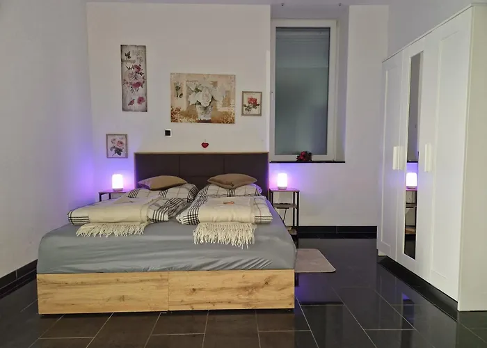 Appartamento Zentrales City-apartment Mit Garage Und Arbeitsplatz Geeignet Fuer Business Und Familie Duisburgo